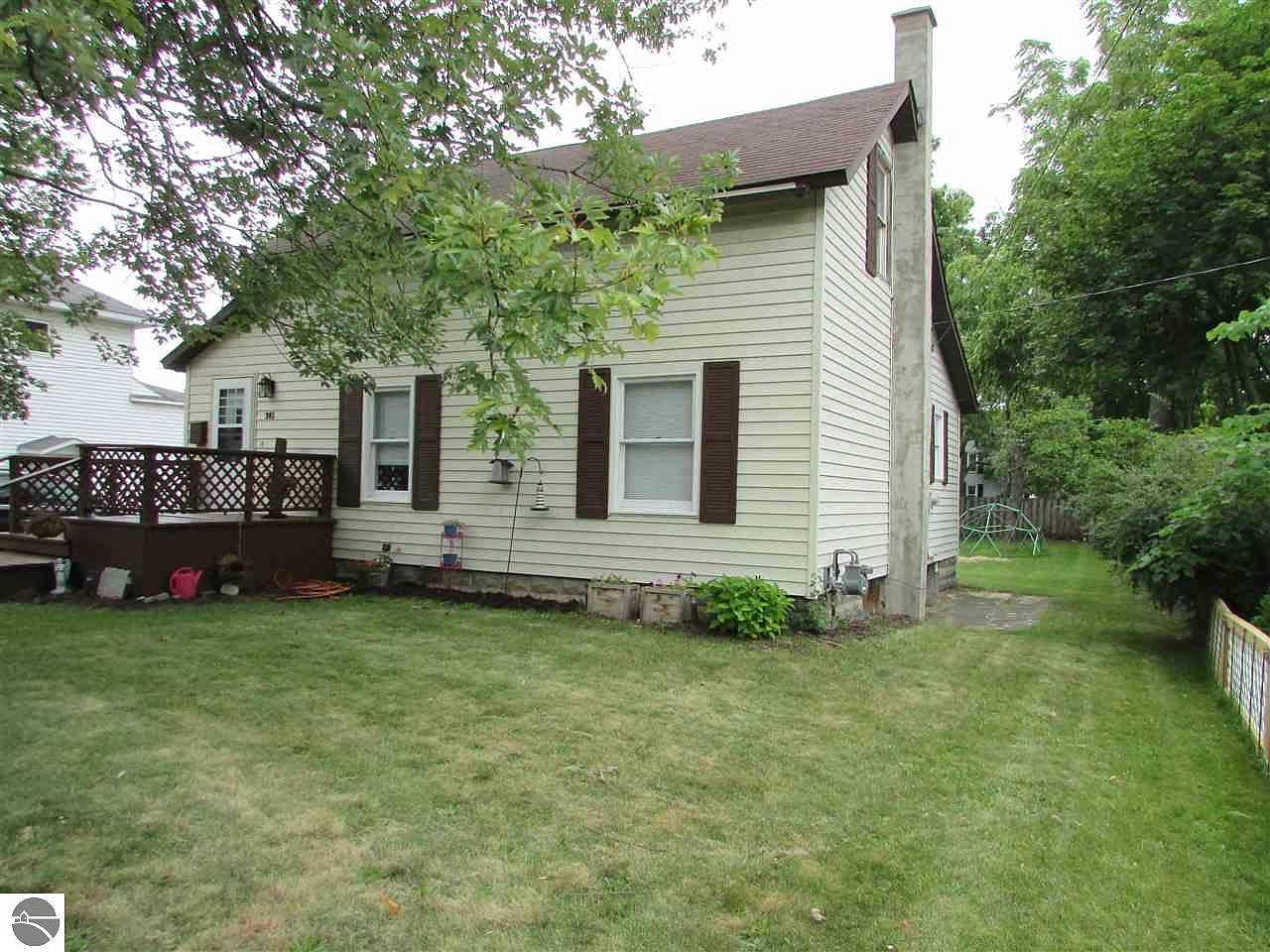 905 E Chippewa St Mount Pleasant MI 48858 Zillow