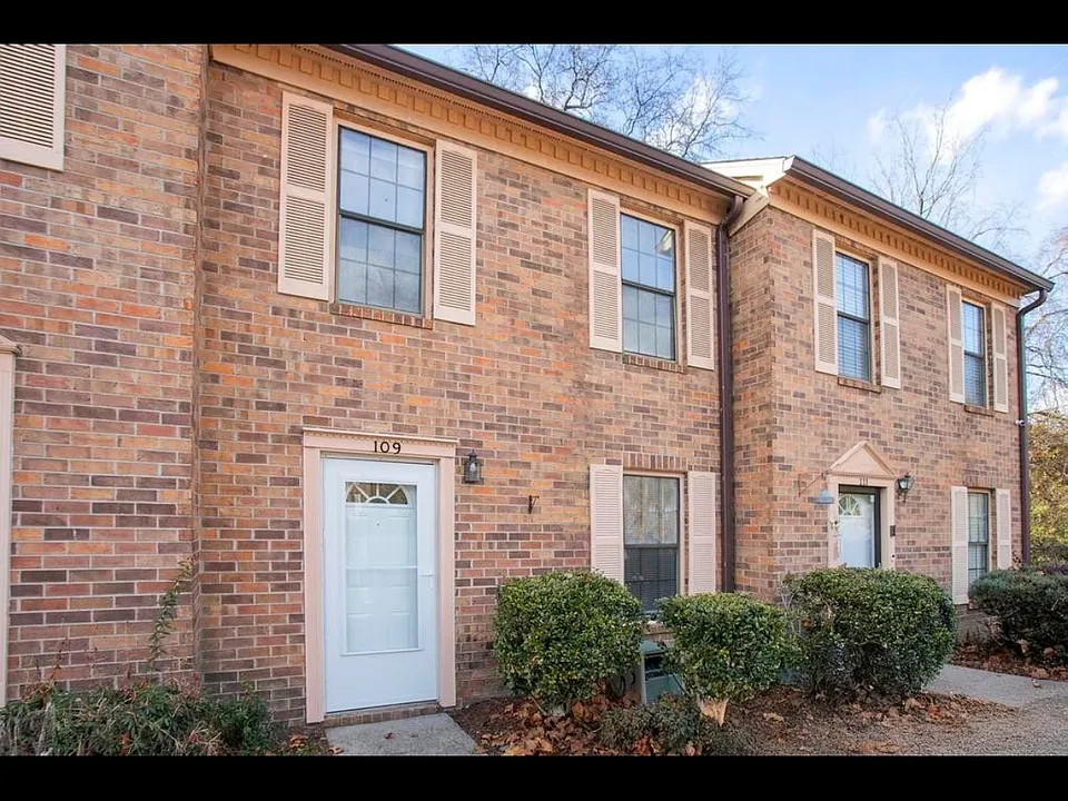 109 Coventry Woods Dr