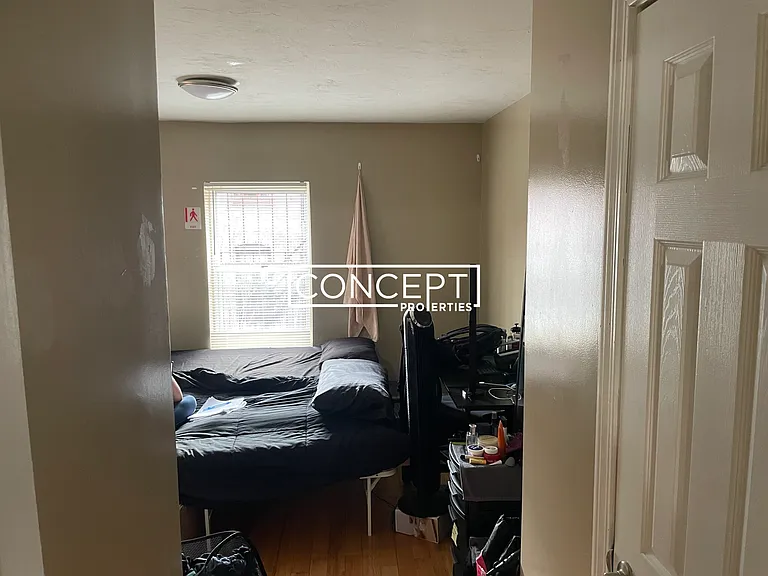 55 Dudley St — Photo 4