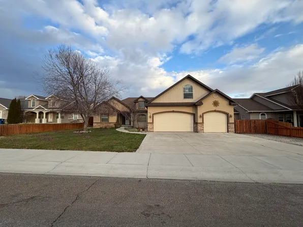 1446 Spring Ct, Jerome, ID 83338