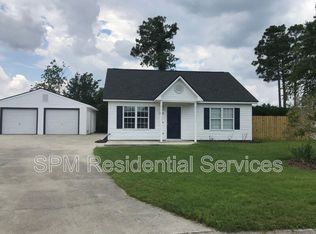 2400 Bradfield Ct, Wilmington, NC 28411