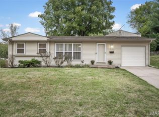 1572 Ville Rosa Ln, Hazelwood, MO