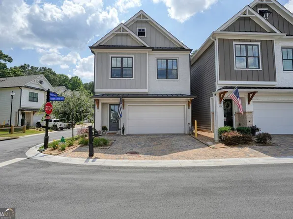 158 Village Green Ave, Woodstock, GA 30189