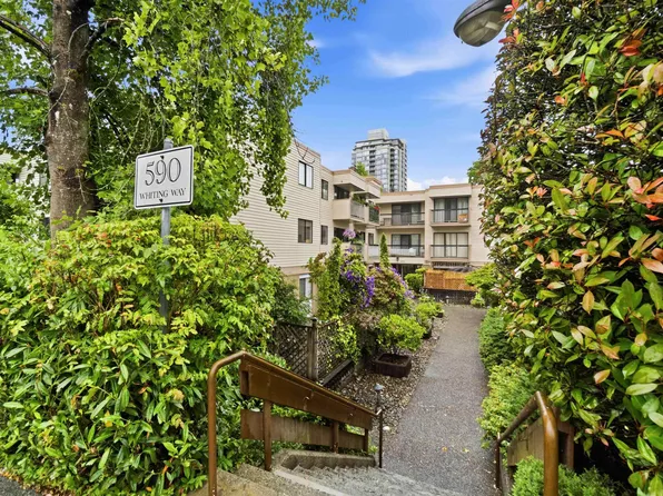 590 Whiting Way #310, Coquitlam, BC V3J 3R9