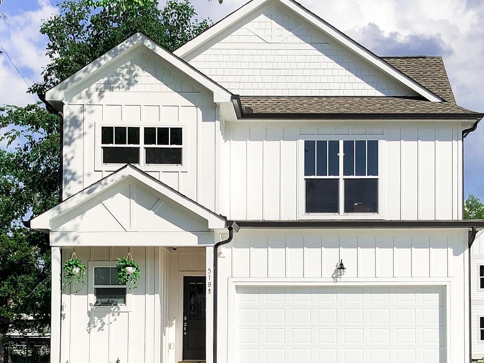 Like new single family home with 2 car garage