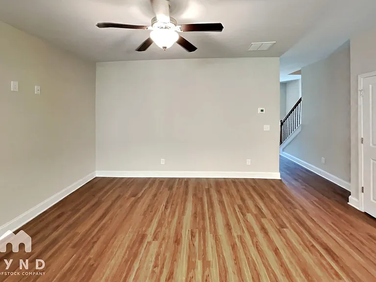 10143 Benton Woods Dr — Photo 8