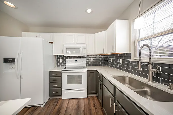6314 Whitaker Farms Dr — Photo 5