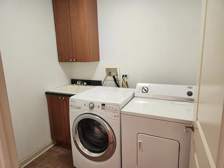 1033 Peterson Ave #308 — Photo 12