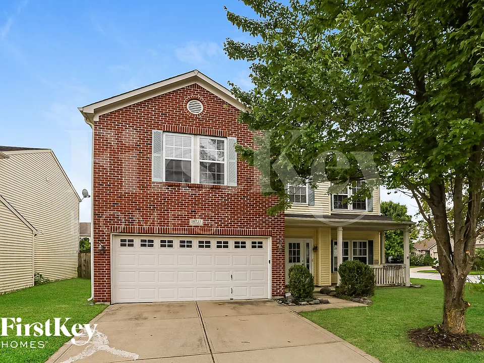 10735 Cyrus Dr
