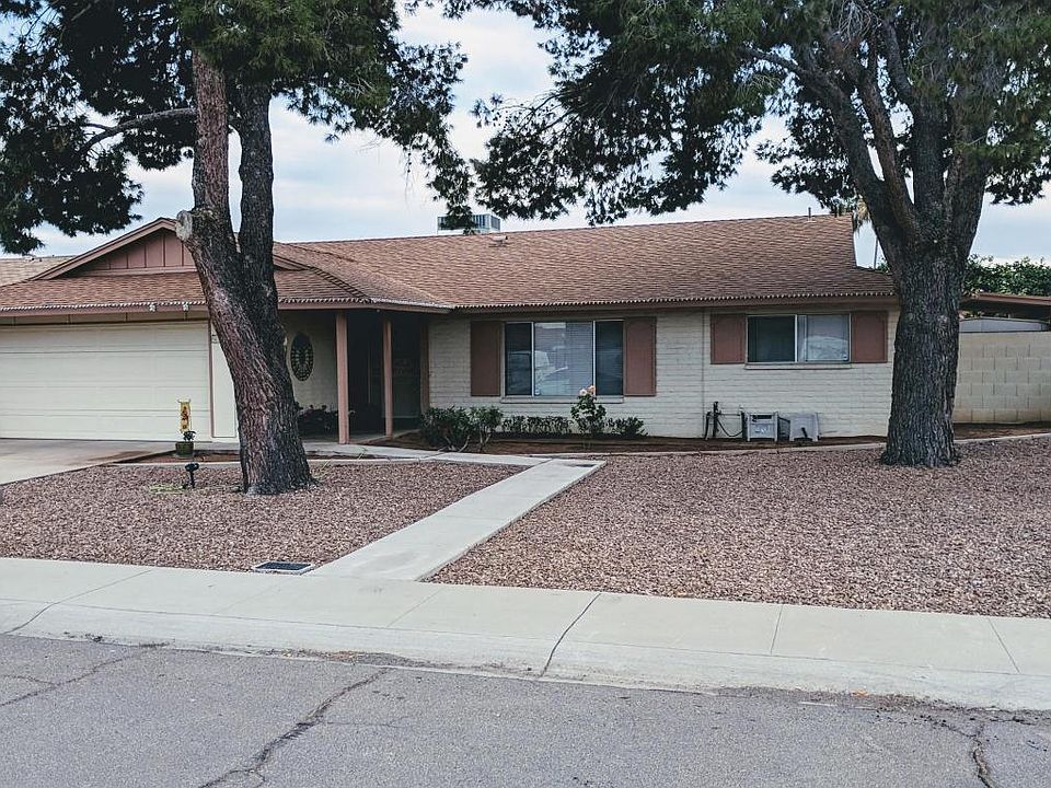 1st image of 813 E Drake Dr