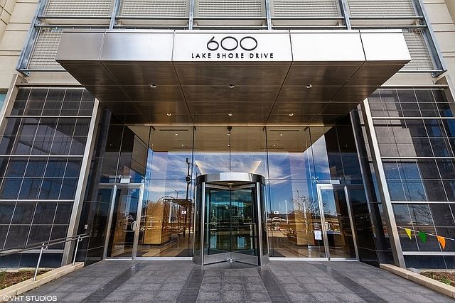1st image of 600 N Lake Shore Dr APT 1811