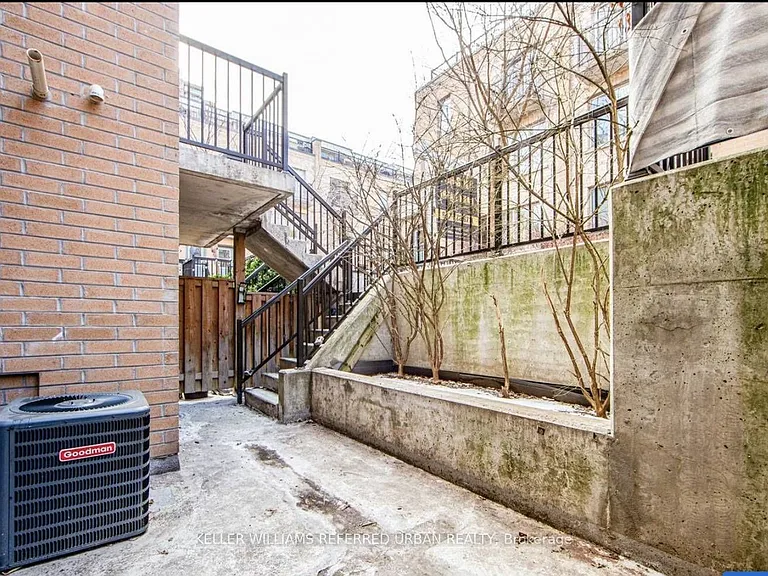 9 Foundry Ave #113 — Photo 20