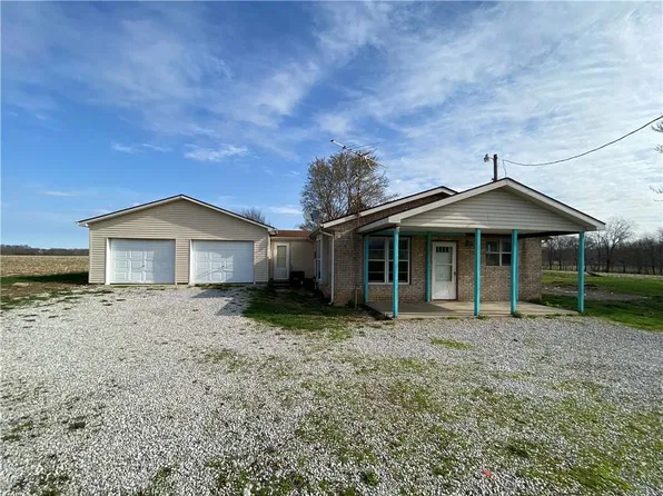 3088 N Alaska Rd, Cloverdale, IN 46120