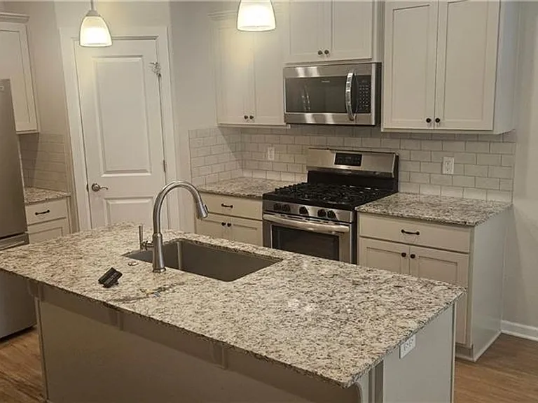302 S Emerald Woods Run — Photo 5