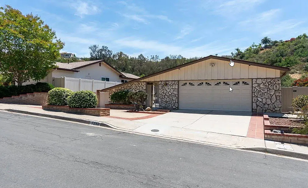 3 bed, 1434 sqft, $4,350 — Photo 1
