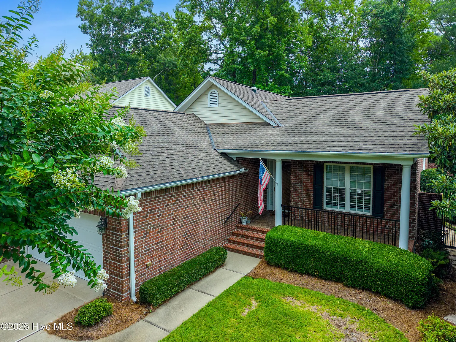 3 bed, 2.5 bath, 2109 sqft, $3,500 — Photo 1