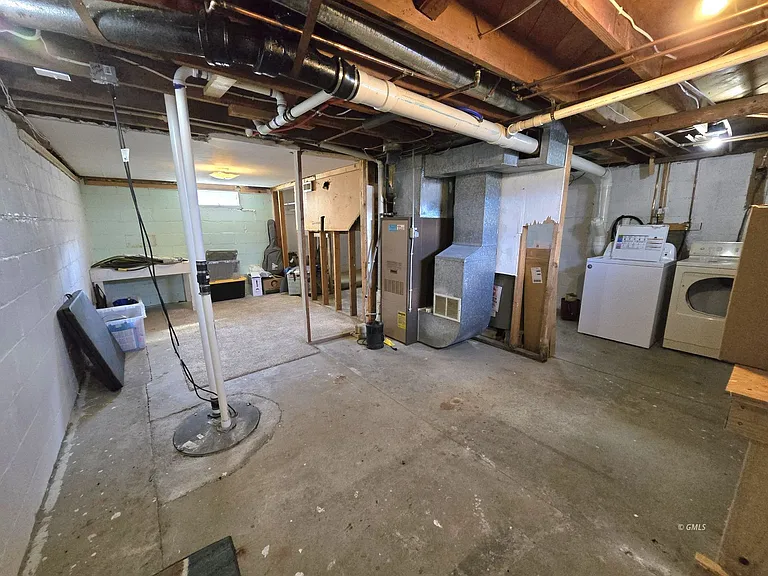 415 S Rosser Ave — Photo 6