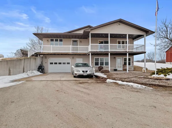 13404 Pleasant Rd, Maribel, WI 54227