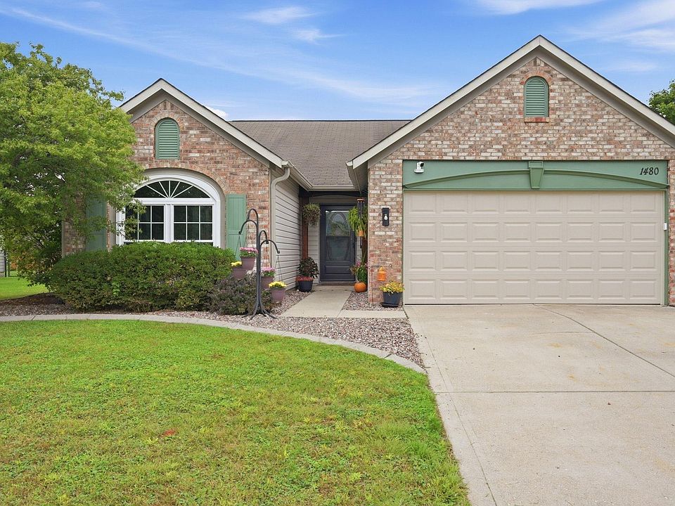 1st image of 1480 Hedge Ct