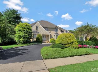 21 Jason Dr, East Brunswick, NJ 08816