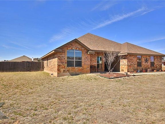 2nd image of 102 Bear Creek Dr