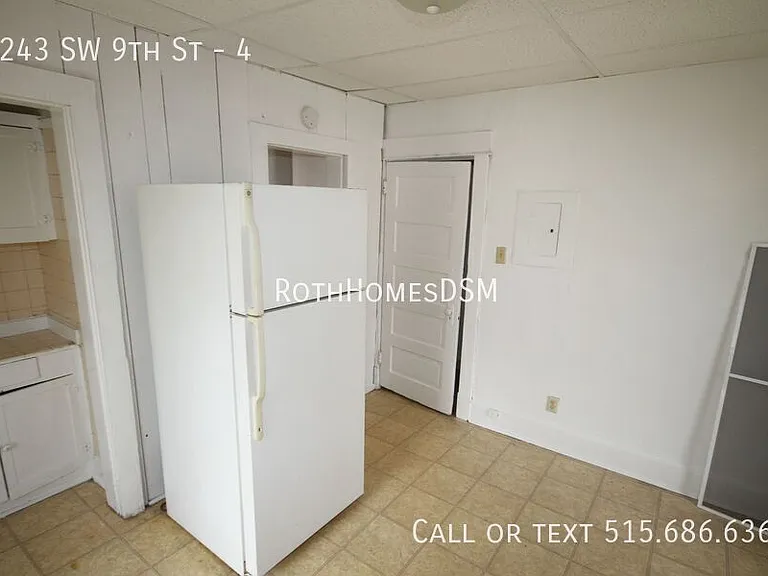 2243 SW 9th St #4 — Photo 9