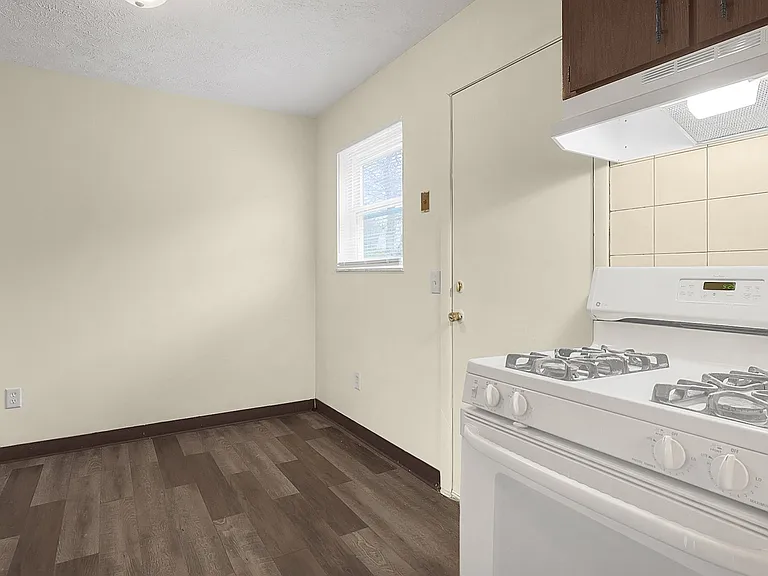 3042 Sandridge Ave #3042 — Photo 22