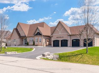 5121 Tom Thomson Ct, Pickering, ON L1Y 0A1