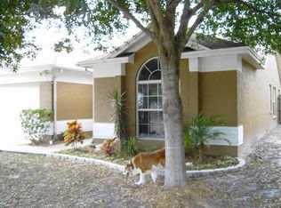 4907 Rambling Rose Pl, Tampa, FL 33624