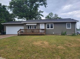 1503 S 2nd St, Marshalltown, IA 50158