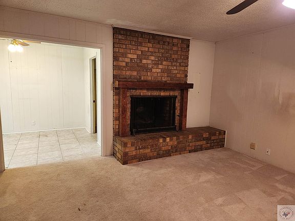 3rd image of 5615 Turtle Creek Dr