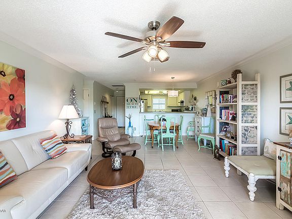 4th image of 2100 Ocean Shore Blvd APT 317