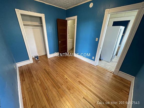 3rd image of 9 Catell St APT 2