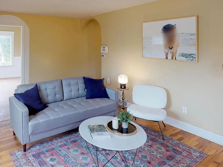 6914 NE Grand Ave — Photo 2