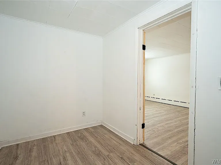 166 Barnard St — Photo 10