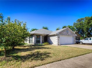 3104 E 1st St, Fort Worth, TX 76111