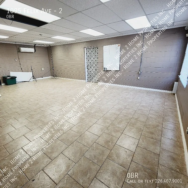 1095 Felix Ave Office Space Windsor Rent Home 2 Home Property Management — Photo 3