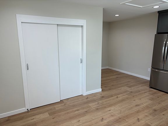 4th image of 5627 Briercrest Ave