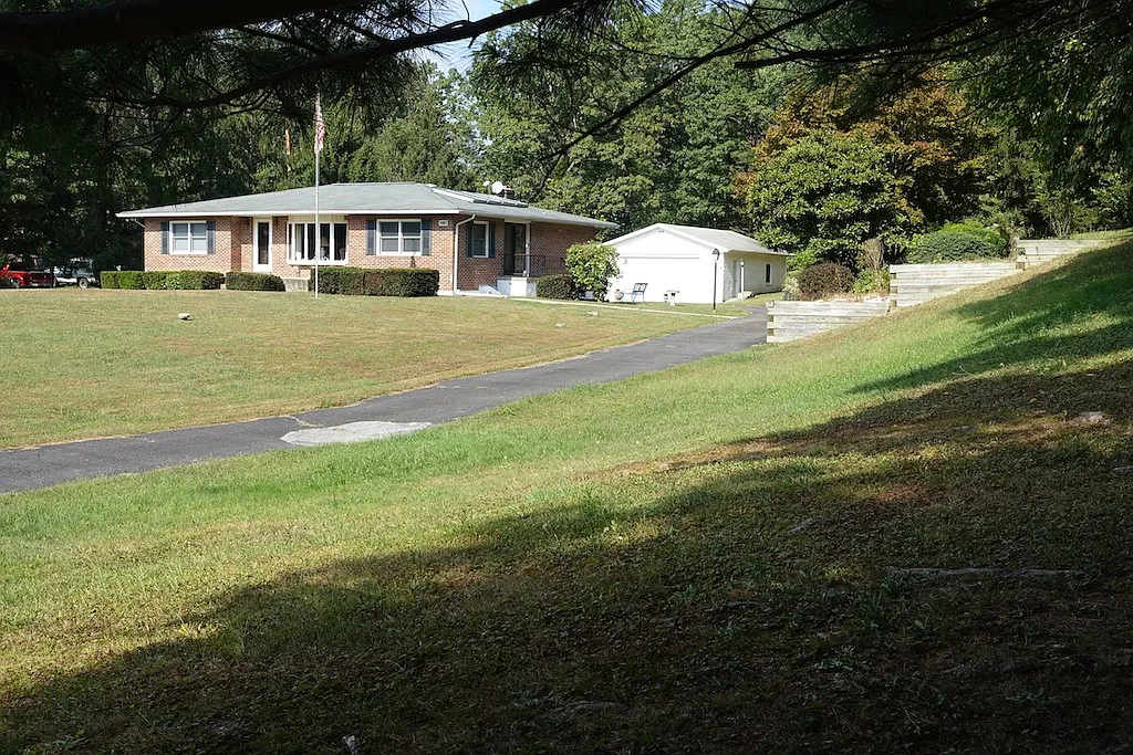 Property photo 2