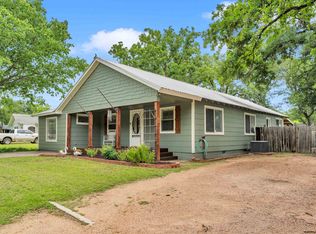 1303 Oak Street, Burnet, TX 78611