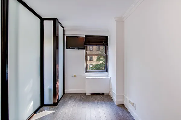 Sold by Sotheby's International Realty | media 7