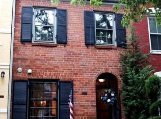 119 10th St SE, Washington, DC 20003