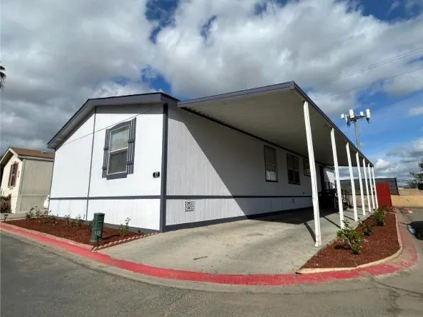 350 E San Jacinto Ave Space 97, Perris, CA 92571