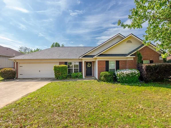 6028 Granite Field Dr, Fortson, GA 31808