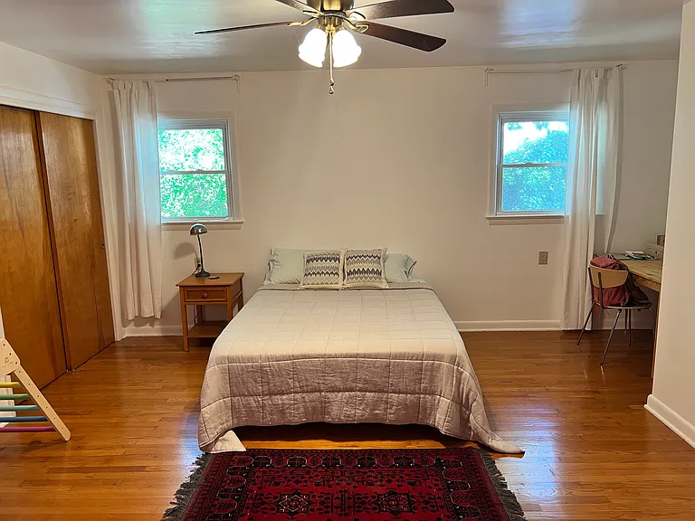 373 Franklin St — Photo 15