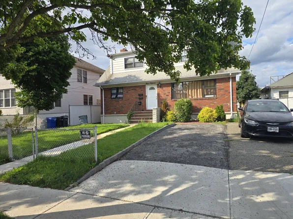 315 Delaware Ave #A, Staten Island, NY 10305