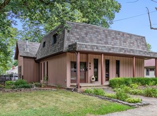 555 E Broadway St, Danville, IN 46122