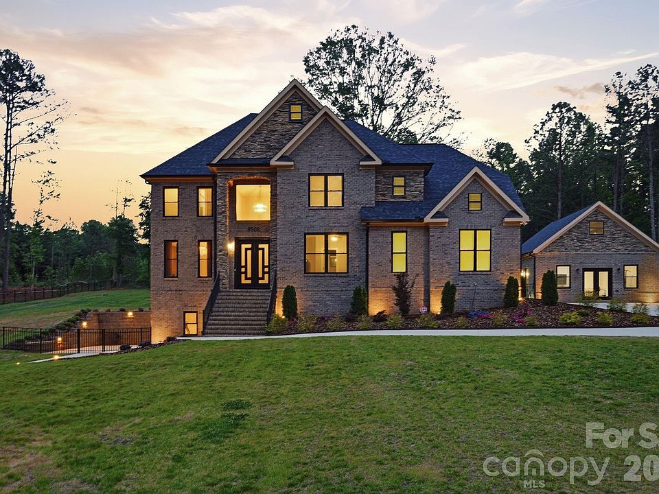 1st image of 8508 Max Meadows Dr