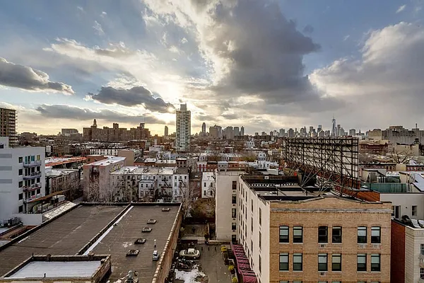 Rented by Evergreen Apartments BK | media 4