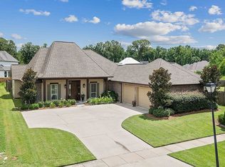 14307 Bluff Pass Dr, Prairieville, LA 70769